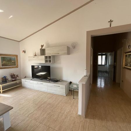 Italian Style Apartment Durres Exterior photo